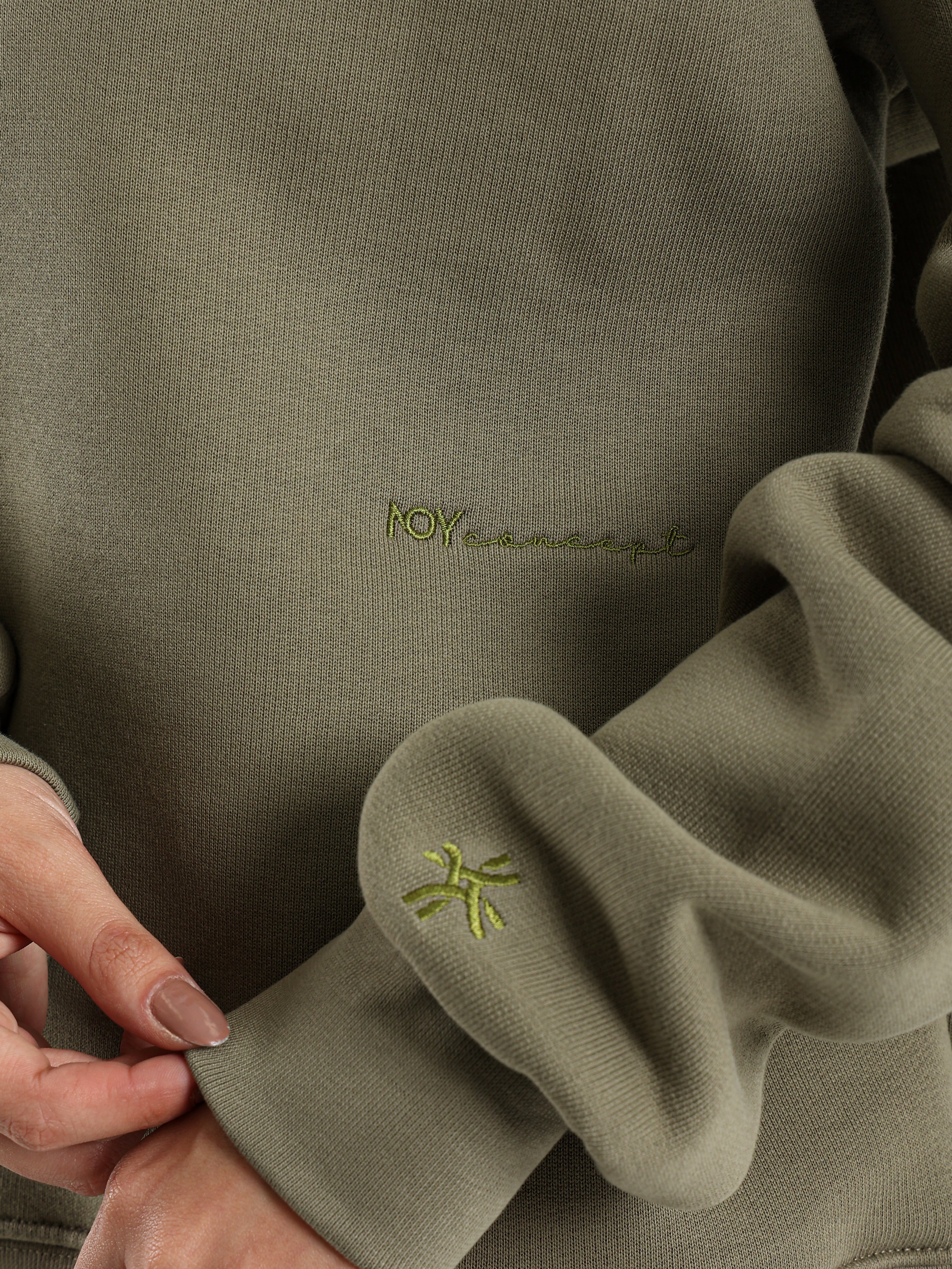 NOY CLASSIC CREWNECK - OLIVE
