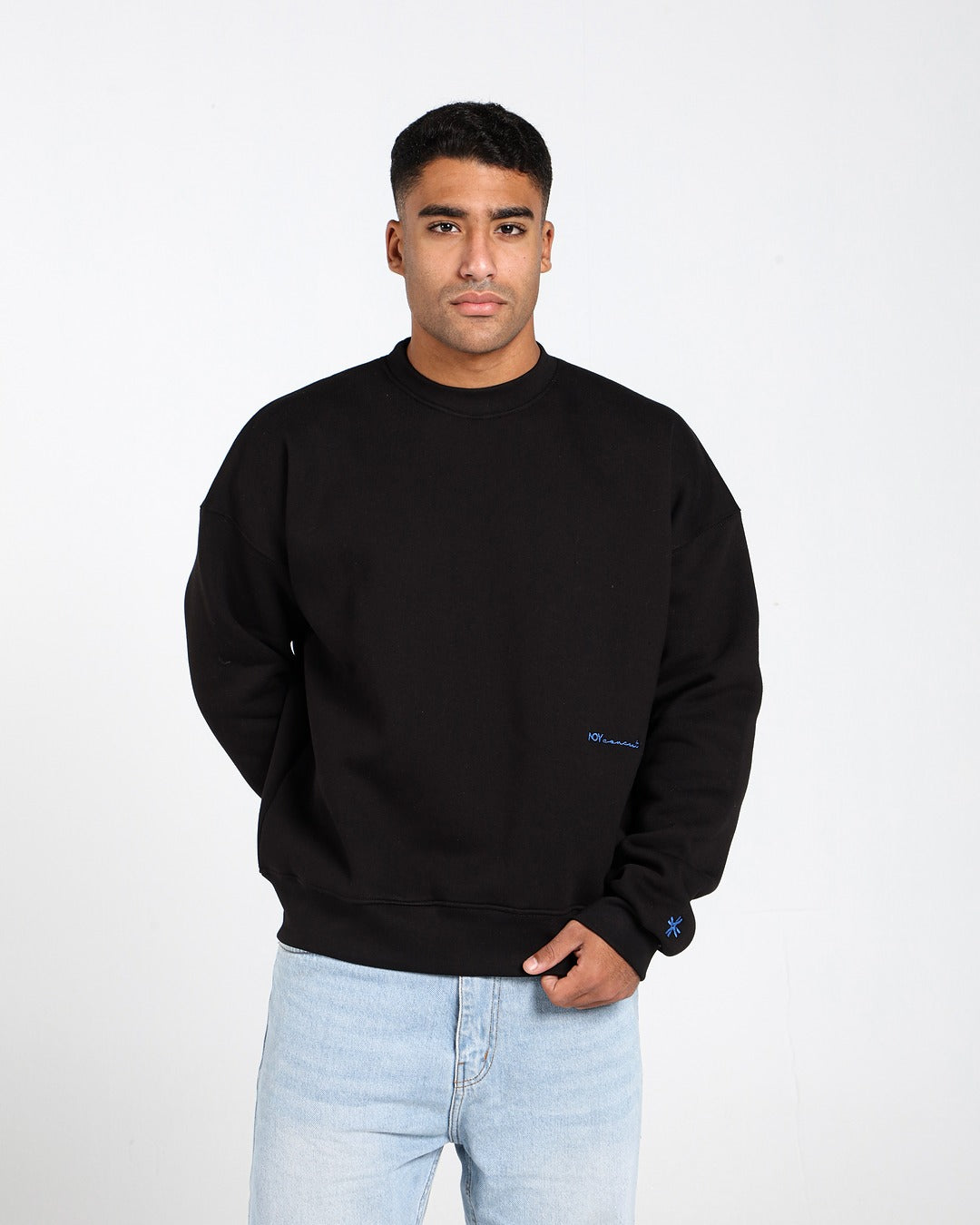 NOY CLASSIC CREWNECK - BLACK
