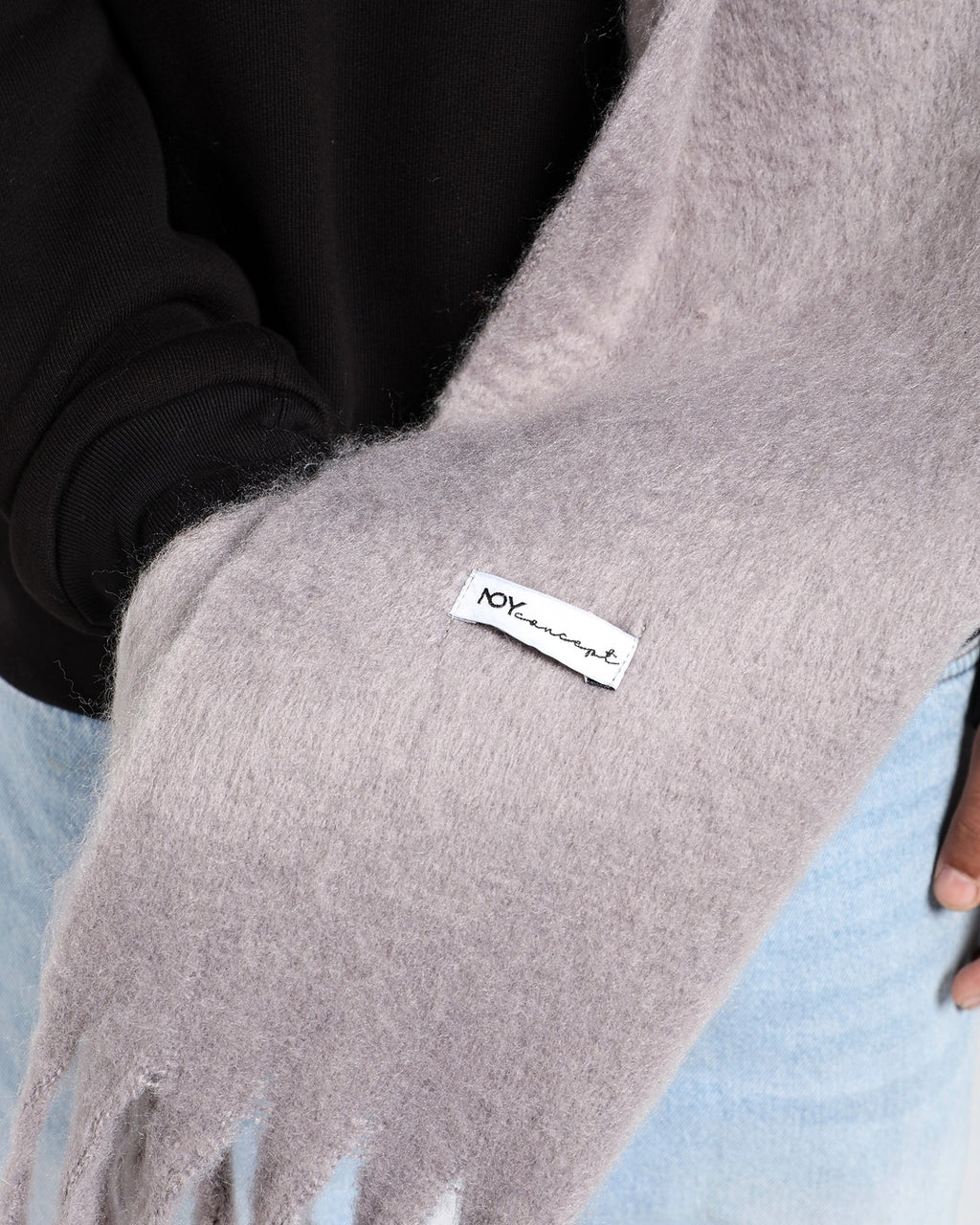 WIDE WOOL BLEND SCARF - GRAY