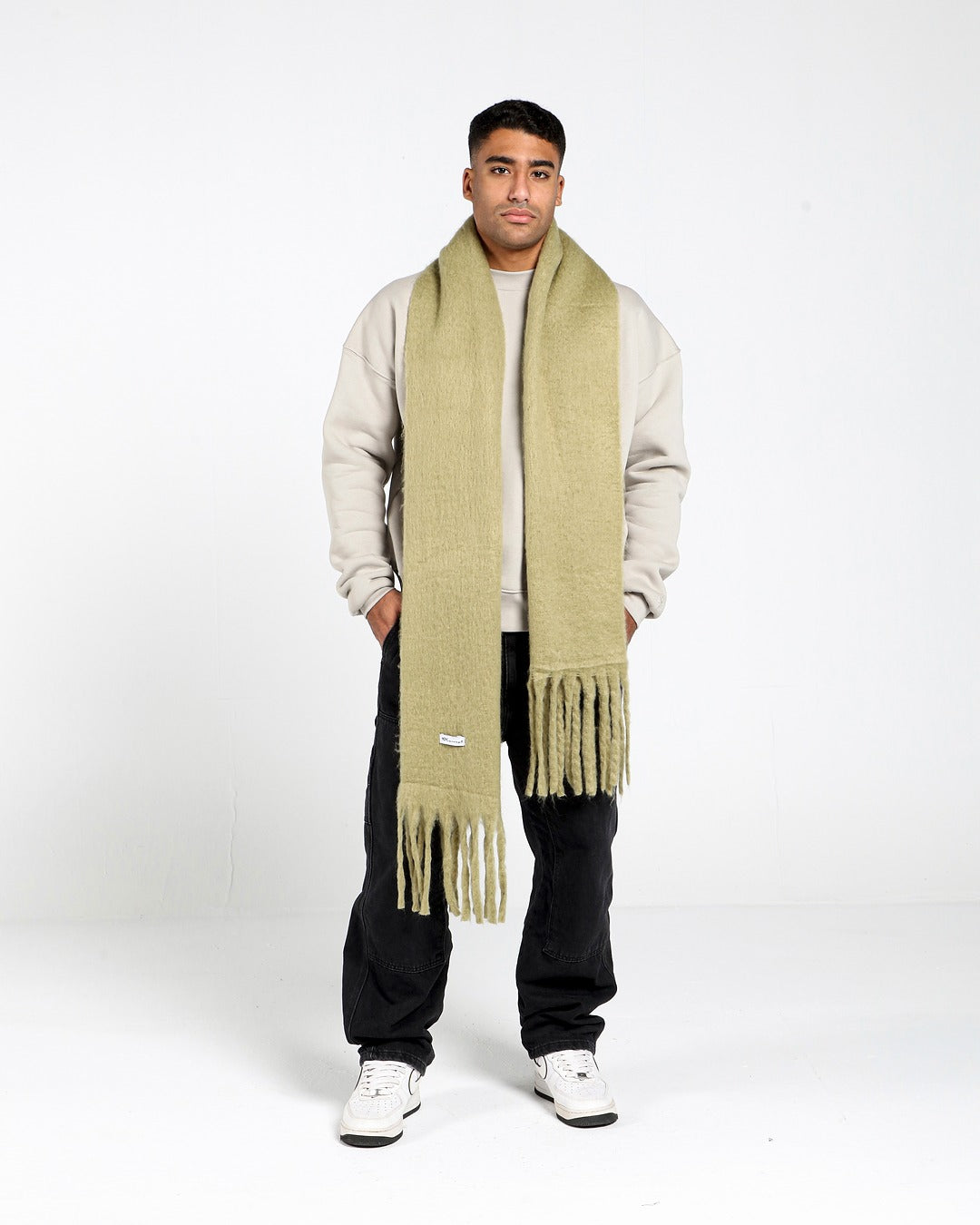WIDE WOOL BLEND SCARF - OLIVE