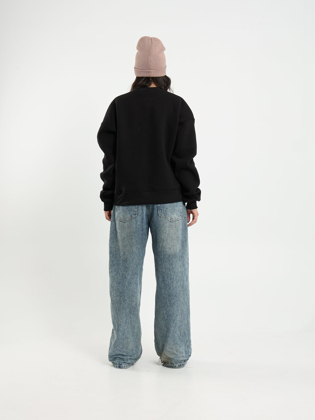 NOY CLASSIC CREWNECK - BLACK