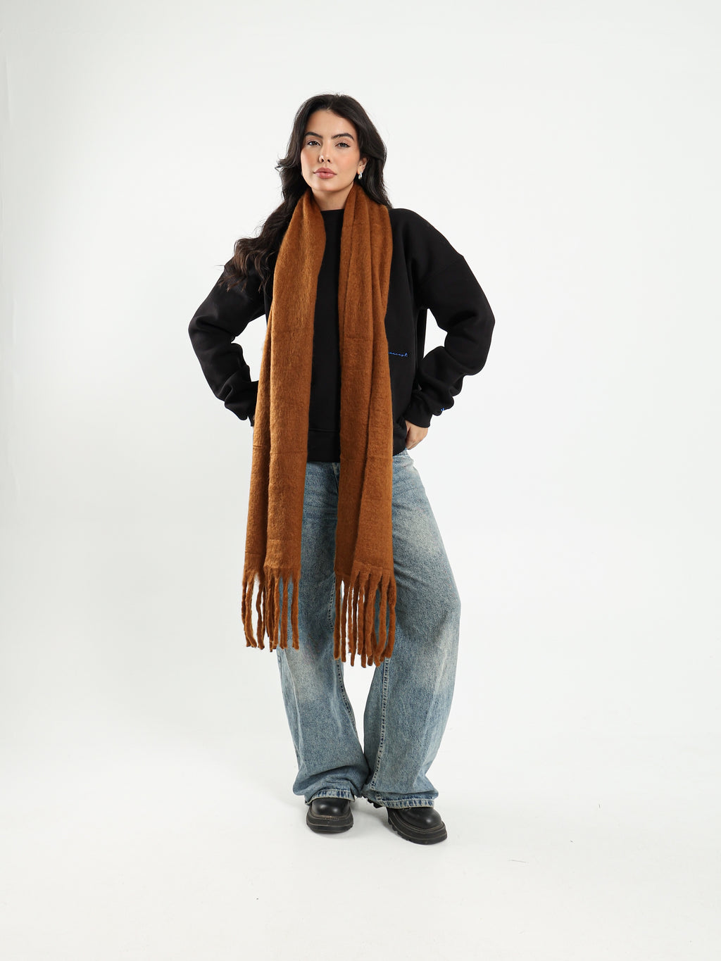 WIDE WOOL BLEND SCARF - BROWN